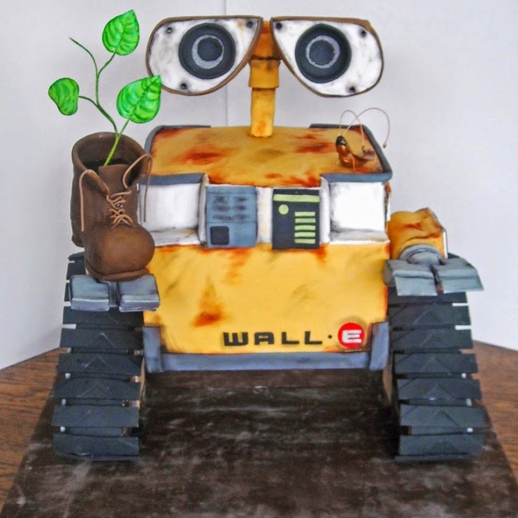 Wall-E Cake